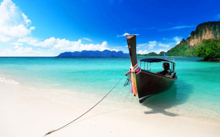 Boat tied beach rope magic - beautiful scenery free wallpaper for desktop