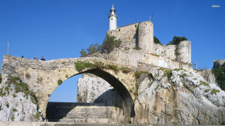Stone bridge tower lighthouse sunny - a tower free wallpaper