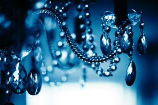 Chandelier beads ceiling light background - bead free wallpaper