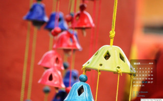 Calendar bells hanging front page - a calendar free wallpaper