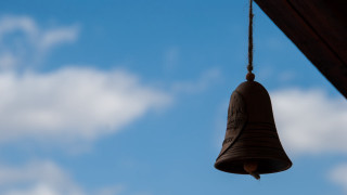 Bell wooden roof sky background - a sky background in the background free wallpaper