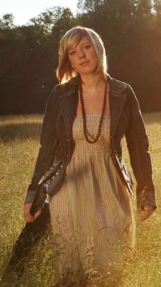 Woman dress jacket field gun - a gun free wallpaper