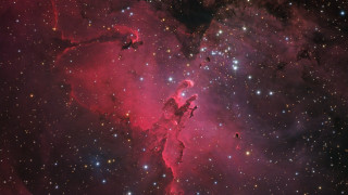 Large star cluster red blue 2 - a large star cluster in the sky free wallpaper