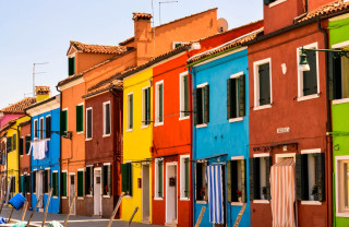 Colorful houses windows chairs sidewalk - the sidewalk free wallpaper