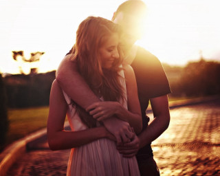 Man woman sunset sidewalk sunshine - a sidewalk free wallpaper