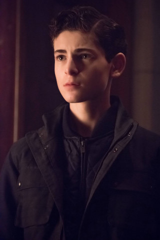Man black jacket serious look 7 - everett warner free wallpaper