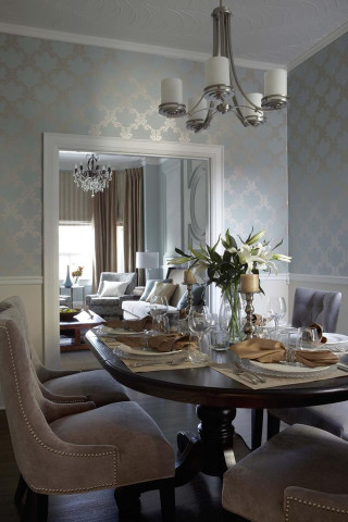 Dining room table vase flowers - a vase of flowers free wallpaper