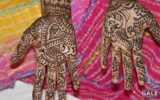 Hands hendi tattoos closeup colorful - two hand free wallpaper