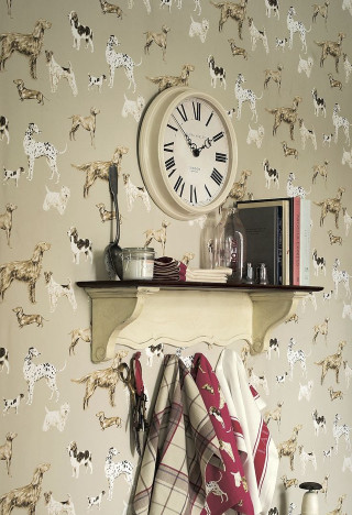 Clock wall shelf blanket vase - feature free wallpaper