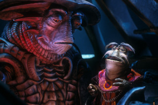 Man hat creature costume alien - a scene free wallpaper