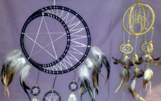 Purple wall dream catcher feathers - betye saar free wallpaper