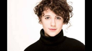 Woman curly hair black turtleneck - curly hair free wallpaper