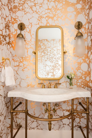 Bathroom marble sink gold accents - maximalism free wallpaper