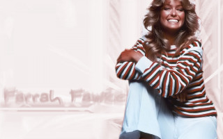 Woman striped shirt crossed arms - free vintage wallpaper