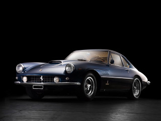 Black car dark room photorealism - bernardo cavallino free wallpaper for desktop