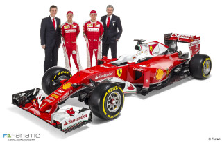 Men red race car suit - a red race car free wallpaper