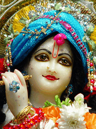 Statue woman blue headdress red - a statue free wallpaper