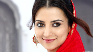 Woman red scarf neck accessory - ella guru free wallpaper