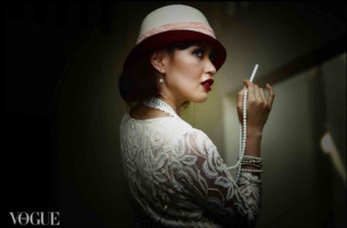 Woman hat smoking cigarette dark - art deco free wallpaper