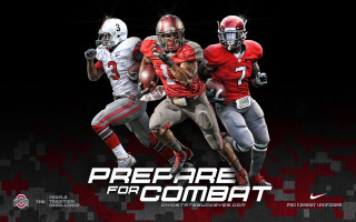 Football players running field prepare - a group of football players free wallpaper