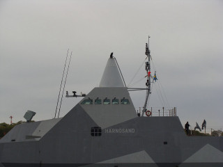 Large gray ship people flag - symmetric balance free wallpaper