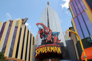 Movie theater sign city tall - a large sign free wallpaper