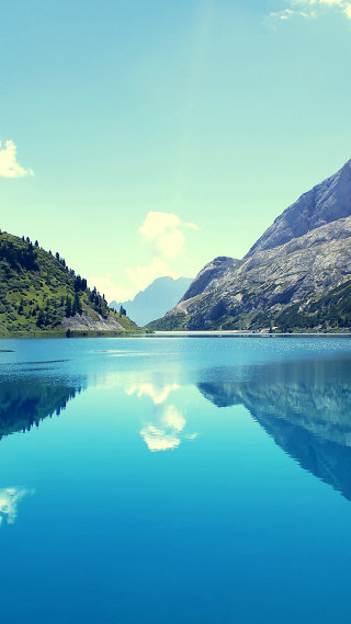 Lake mountain blue sky clouds - florianne becker free wallpaper