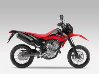 Red motorcycle helmet jacket shadow - product photo free wallpaper