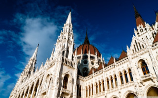 Large building clock sky clouds - aladár körösfőikriesch free wallpaper