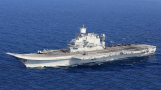 Large white ship ocean crane - bapu free wallpaper