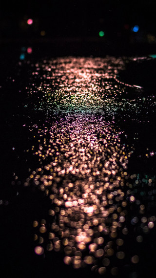 Street lights nighttime cityscape illuminated - wet free wallpaper