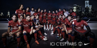 Soccer team photo city skyline - photo real free wallpaper