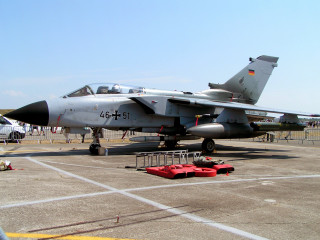 Fighter jet airport tarmac planes - top of an airport tarmac next free wallpaper