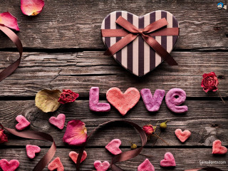 Heart shaped box bow flowers - box free wallpaper