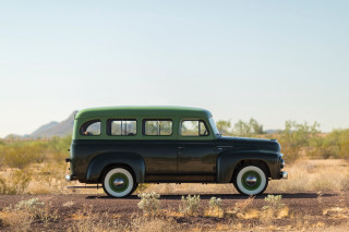Green black truck mountains field - kodachrome free wallpaper