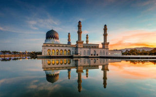 Large building dome clock water - sunset free wallpaper