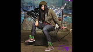 Man bench green hat green - visual art free wallpaper