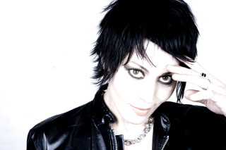 Man black hair piercings black - cosmo alexander free wallpaper