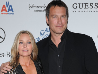 Man woman red carpet event 3 - david lazar free wallpaper
