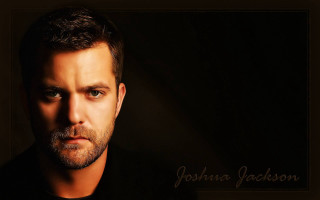 Man beard black shirt serious 5 - douglas robertson bisset free wallpaper