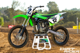 Dirt bike parked stand dirt - eric dinyer free wallpaper