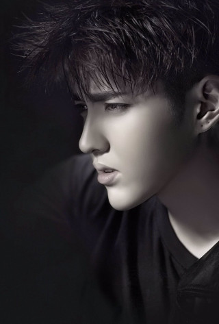 Man black background fan kuan - fan kuan free wallpaper