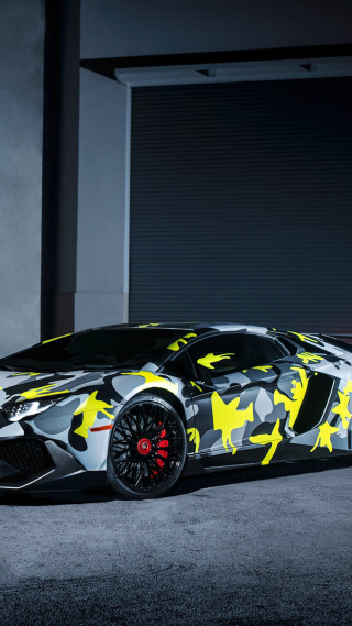 Car yellow stars garage door - rim free wallpaper