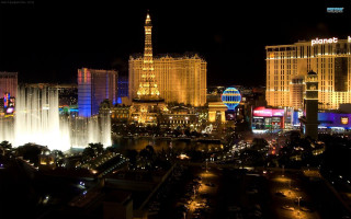City fountain nighttime lights buildings 2 - paris school free wallpaper
