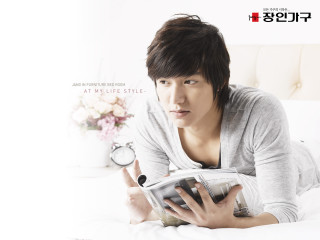 Man reading book bed hand - magazine free wallpaper