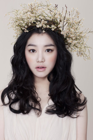 Woman long black hair flower - choi buk free wallpaper