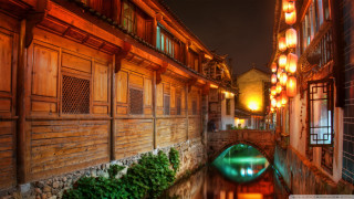 Canal city night lanterns bridge - lantern free wallpaper