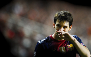 Man hand mouth stadium crowd - heroic free wallpaper
