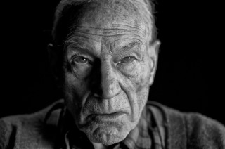 Old man black white photo - annie leibovitz free wallpaper