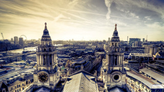 City clock tower river view 4 - christopher wren free wallpaper